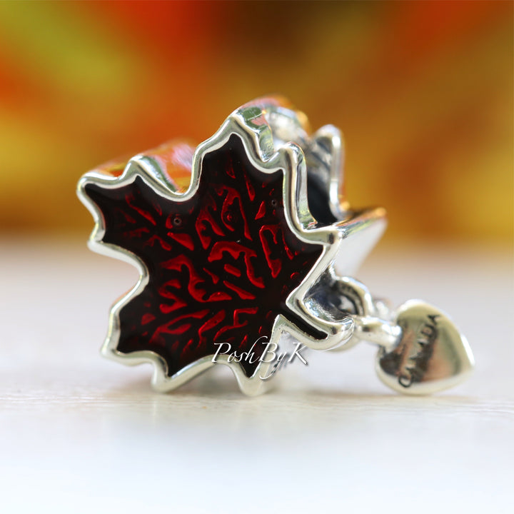 Canada Red Maple Leaf Charm 797207EN07 -  jewelry, beads for charm, beads for charm bracelets, charms for diy, beaded jewelry, diy jewelry, charm beads