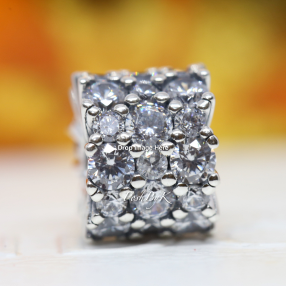 Clear Sparkle Charm 798487C01 – NUMARU