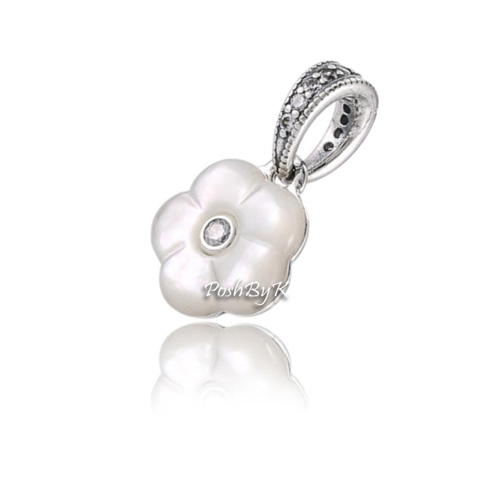 Luminous Florals Charm 390386MOP - jewelry, beads for charm, beads for charm bracelets, charms for diy, beaded jewelry, diy jewelry, charm beads