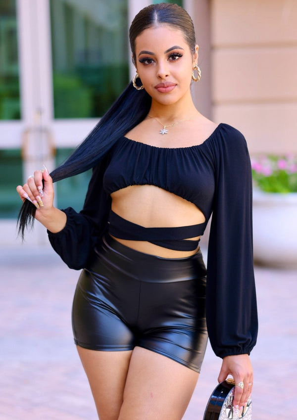 Jazz Puffy Long Sleeve Waist Tie Black Crop Top - NUMARU