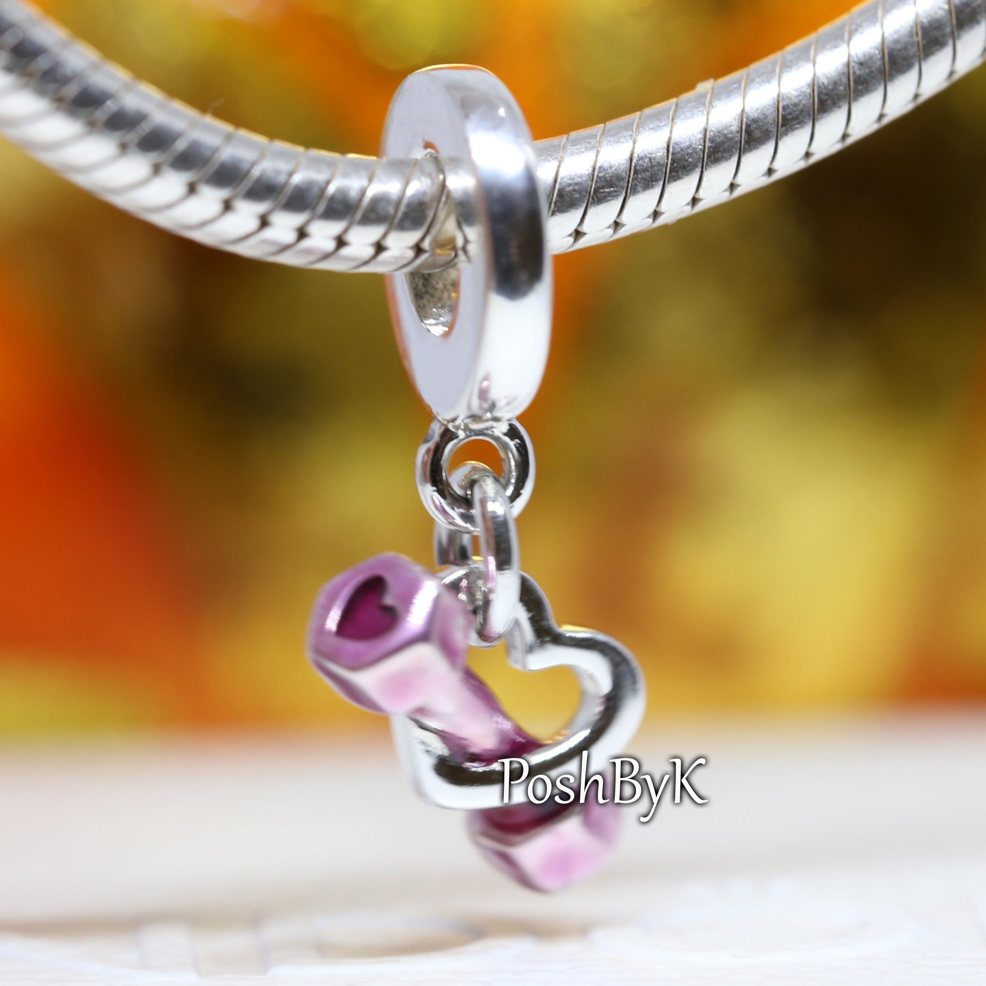 Dumbbell & Heart Dangle Charm 799545C01 – NUMARU