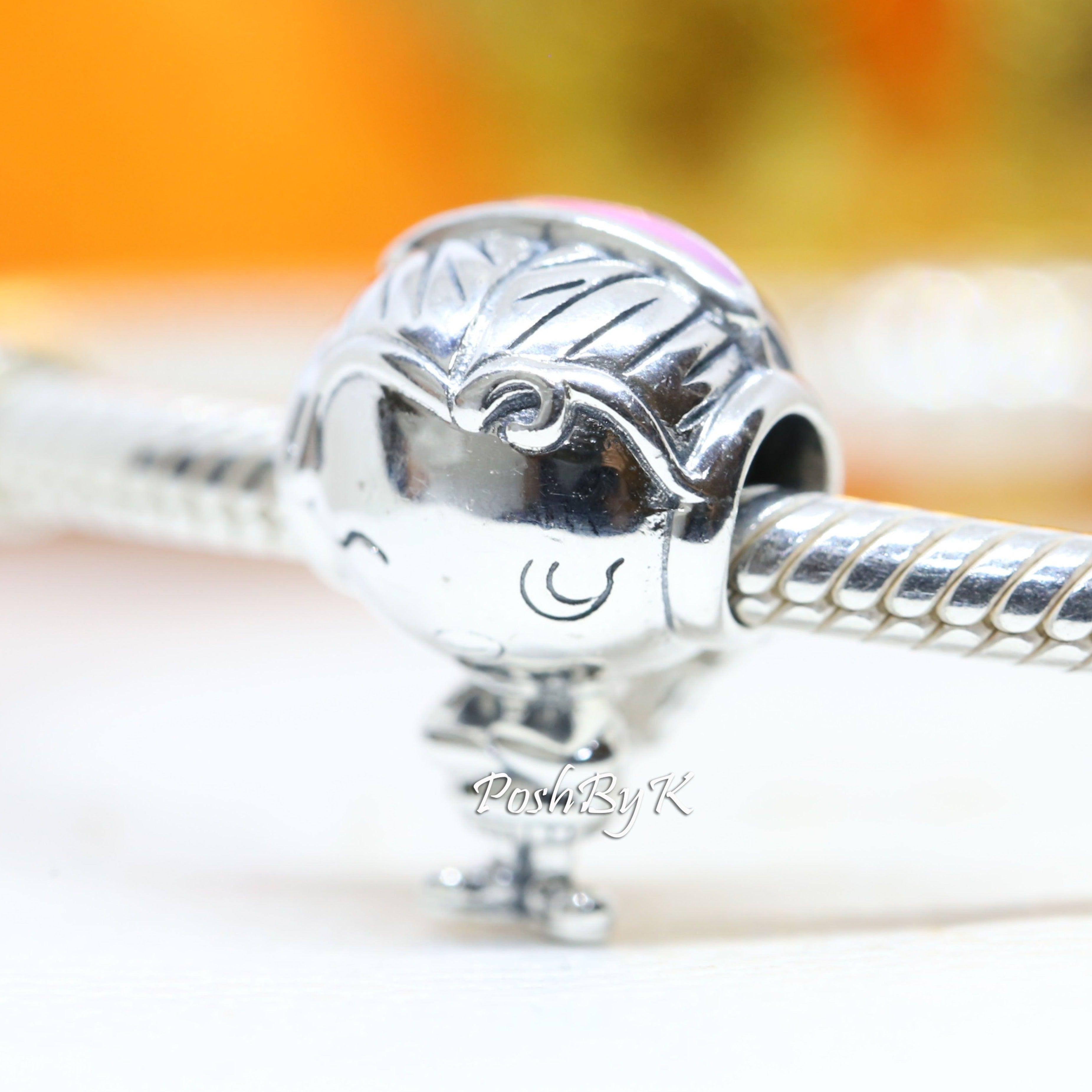 Girl Teenager Charm 798904C01 – NUMARU
