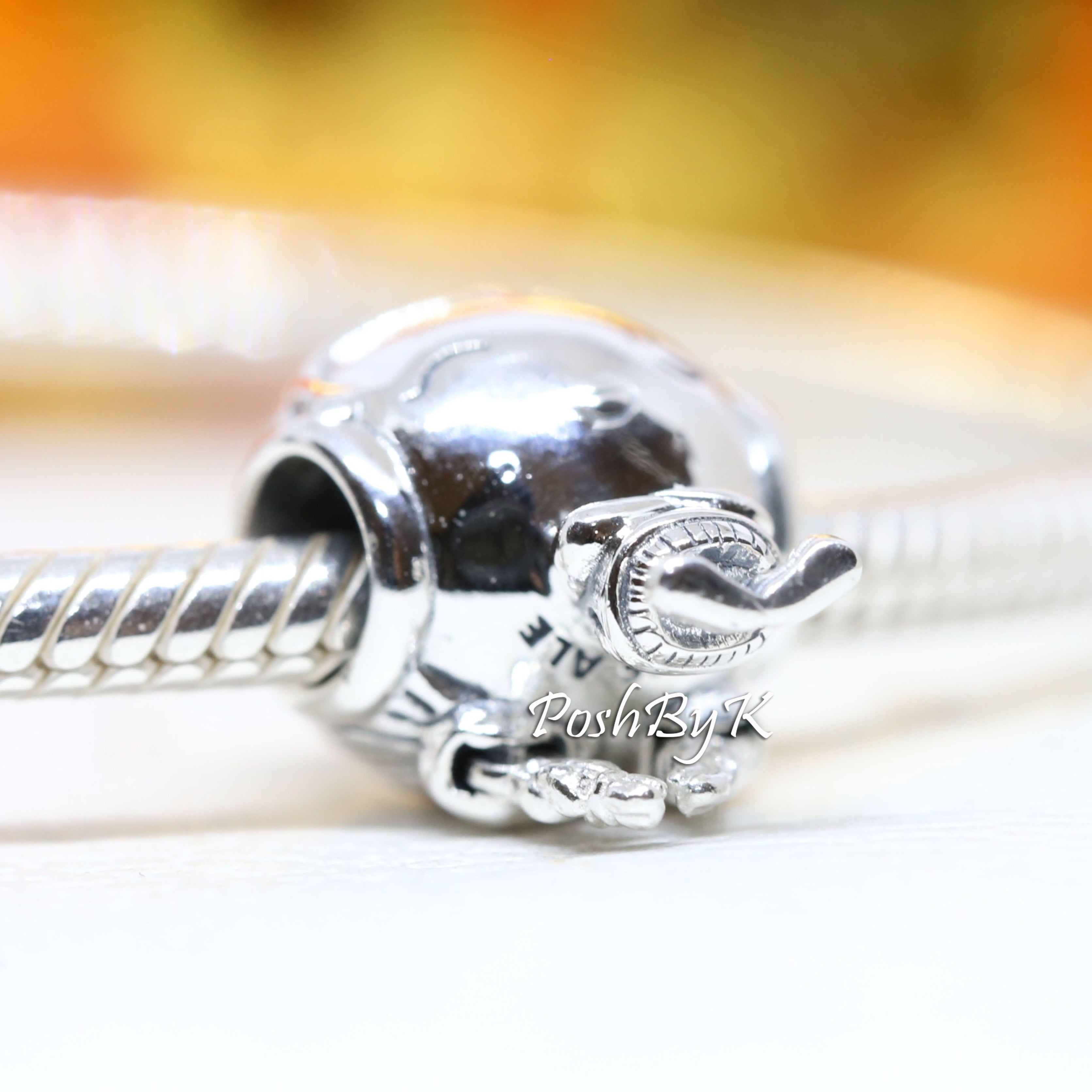 Girl Teenager Charm 798904C01 – NUMARU
