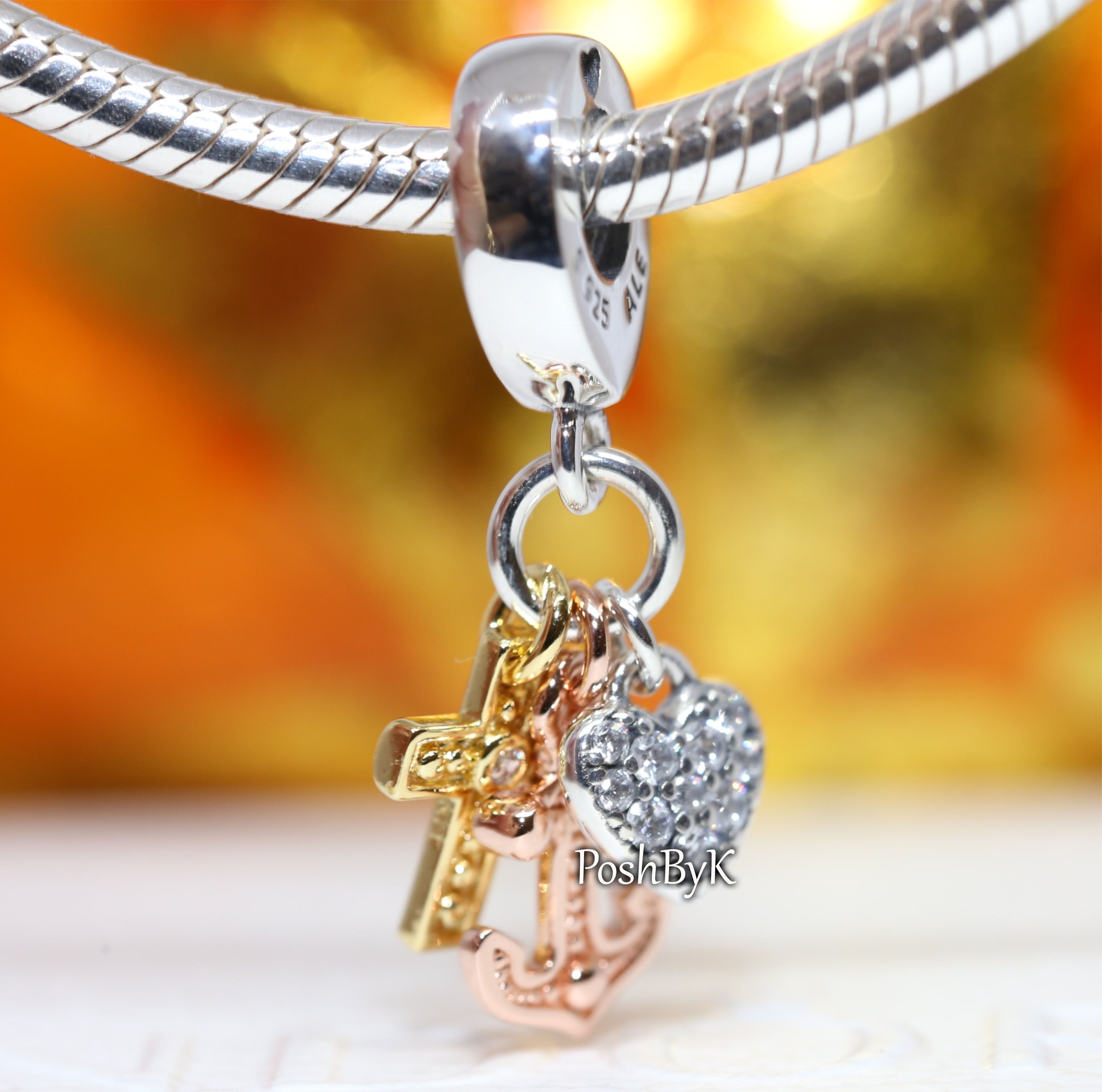 Triple-tone Cross, Heart, & Anchor Dangle Charm 799354C01 – NUMARU
