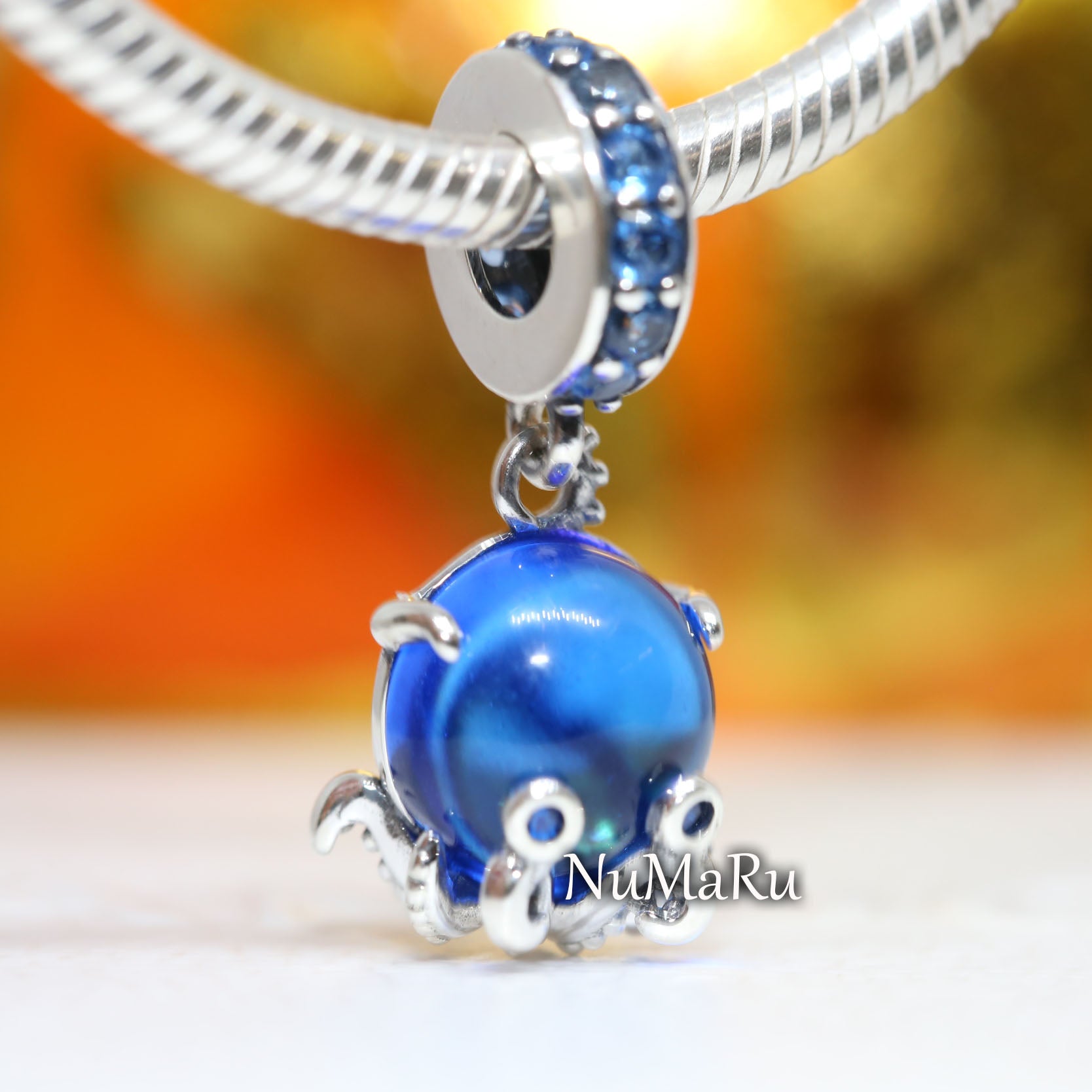 Murano Glass Cute Octopus Dangle Charm 791694C01 – NUMARU