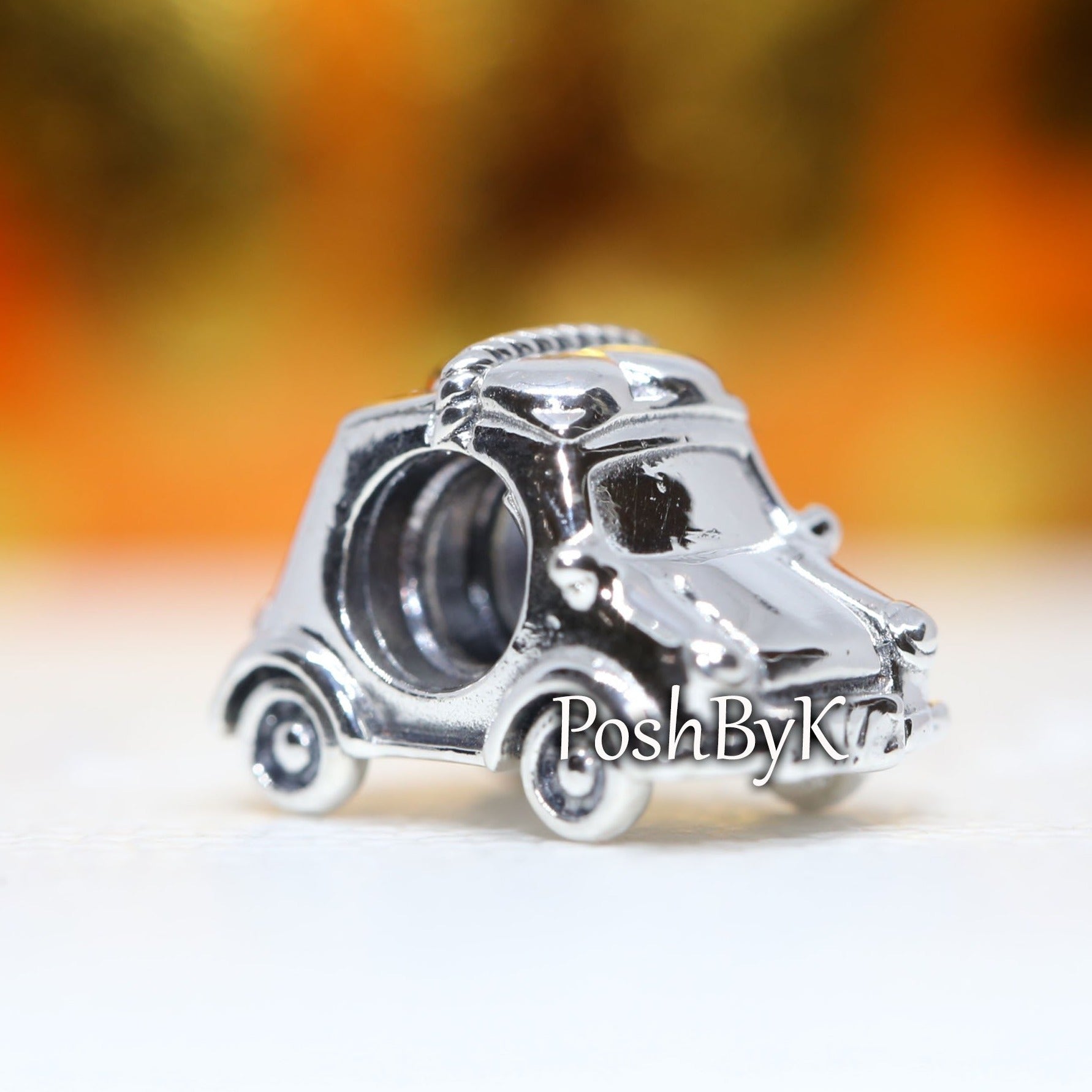 Electric Car Charm 799330C01 – NUMARU
