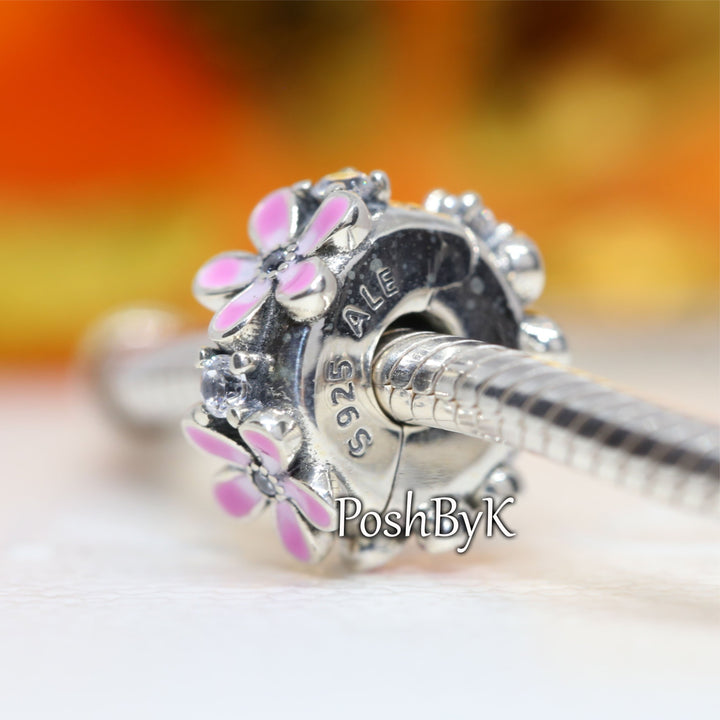 Pink Daisy Flower Clip Charm 798809C01. jewelry, beads for charm, beads for charm bracelets, charms for diy, beaded jewelry, diy jewelry, charm beads