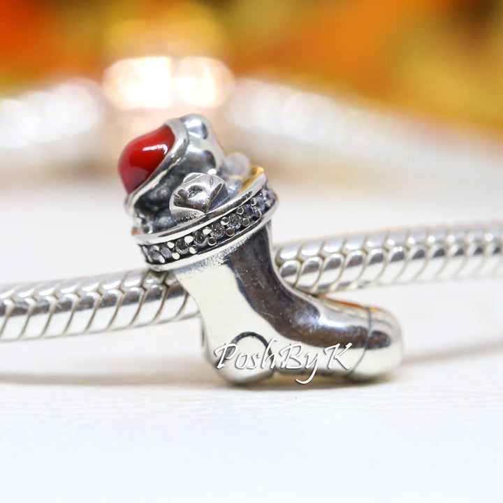 Christmas Stocking Charm 791773CZ -  jewelry, beads for charm, beads for charm bracelets, charms for diy, beaded jewelry, diy jewelry, charm beads