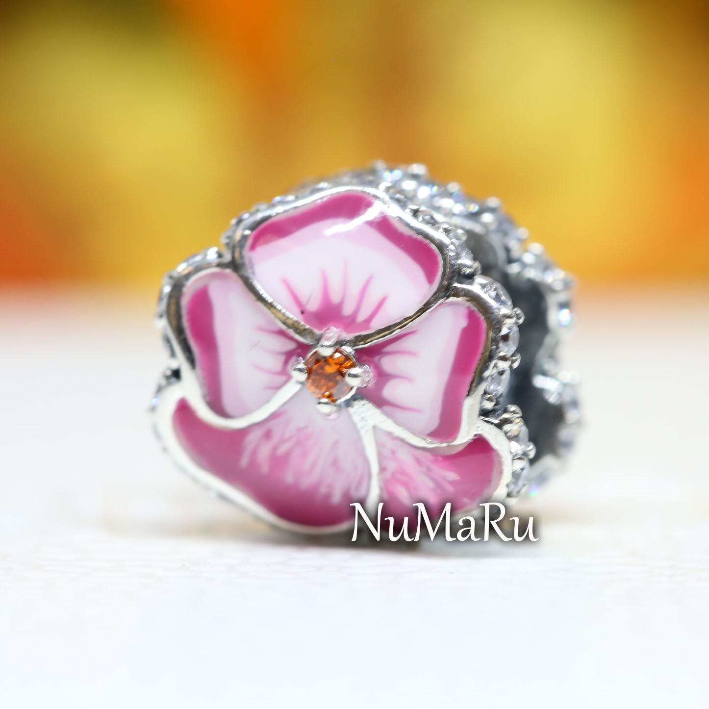 Pink Pansy Flower Charm 790777C01 – NUMARU