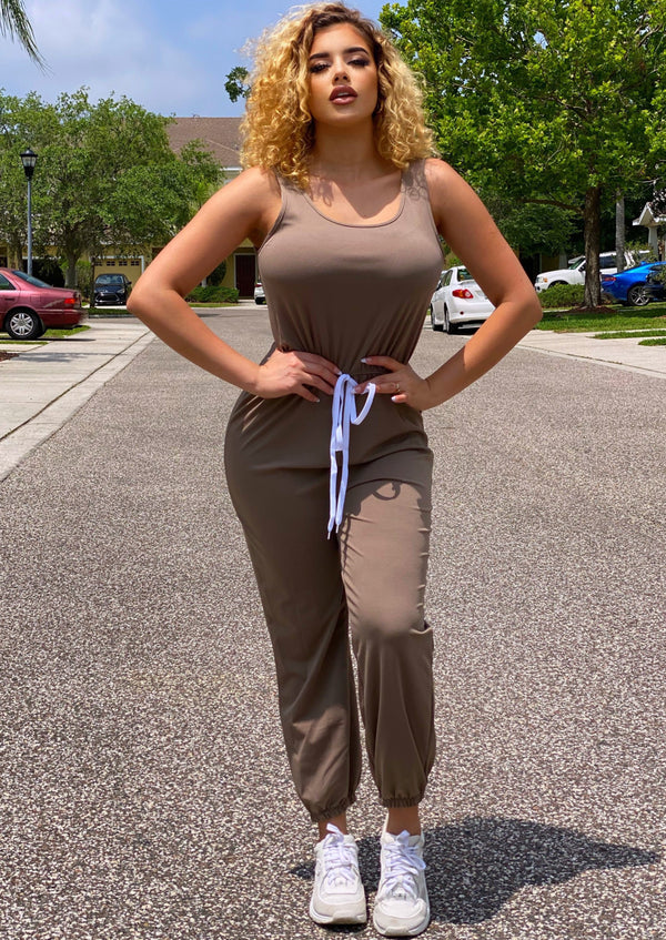 Women’s Jumpsuits | Mandel Sleeveless Classic Jumpsuit (Taupe) By: NUMARU
