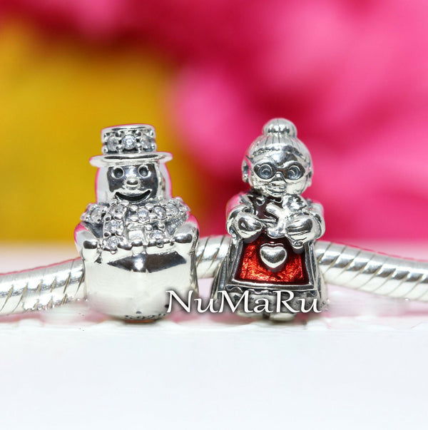 Snowman And Mrs. Santa Claus Christmas Gift Set Charm. jewelry, beads for charm, beads for charm bracelets, charms for bracelet, beaded jewelry, charm jewelry, charm beads